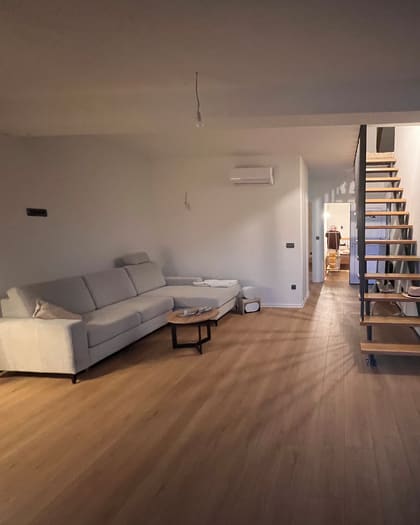Open living area, seen from the terrace